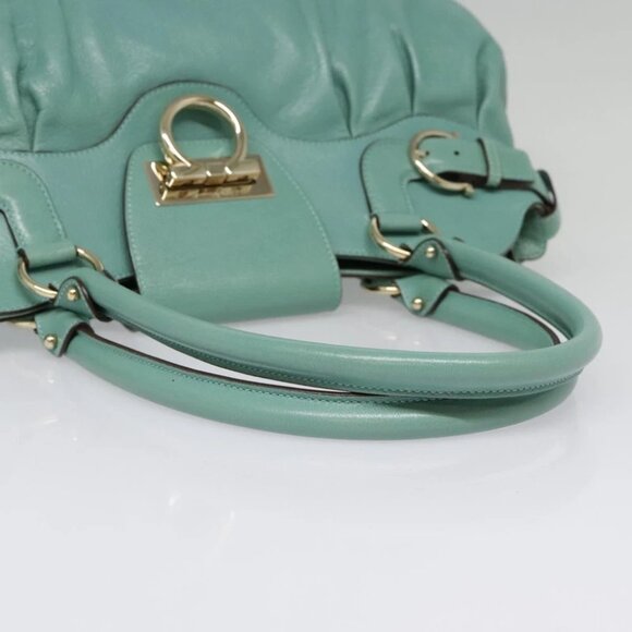 Salvatore Ferragamo Gancini Shoulder Bag Leather Gold Light green Auth 91277 - Picture 9 of 15